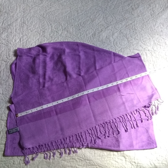 Pashmina scarf, warm tone purple - Picture 4 of 6
